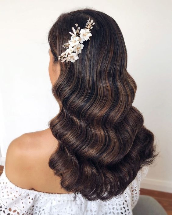 Baby Shower Hairstyles: 10 Glamorous Styles to Wear to Your Shower | All  Things Hair US