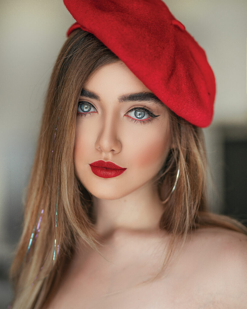 red lips Vintage makeup looks social ornament