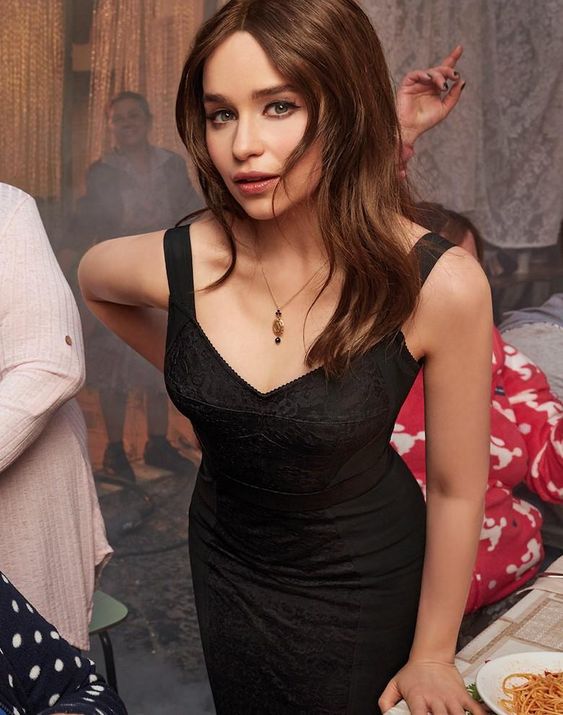 Emilia Clarke sexy